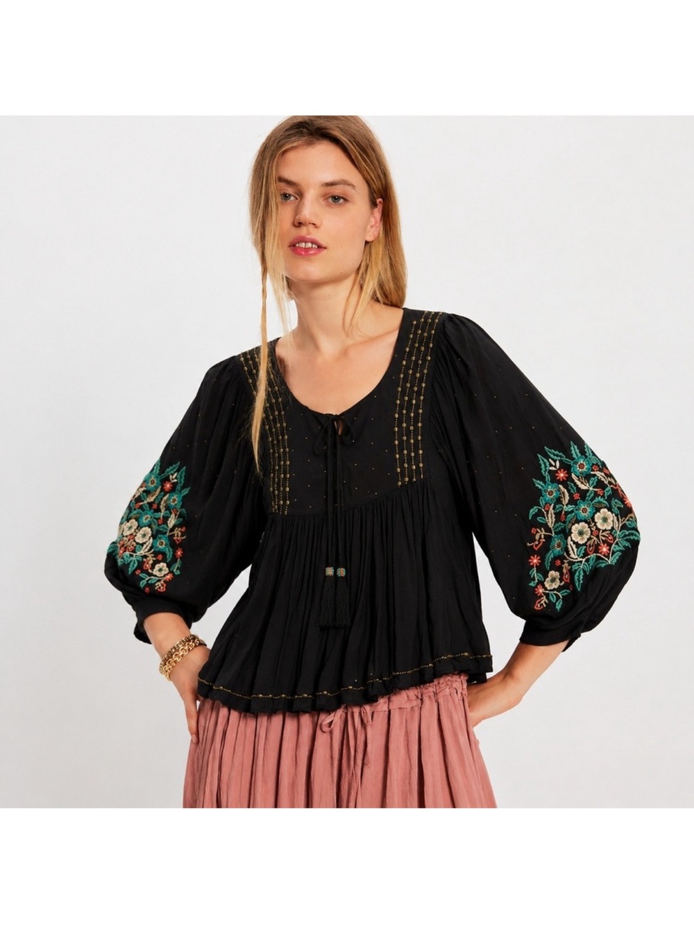 Floreat Black Boho Embroidered Balloon Sleeve Top Sz XS